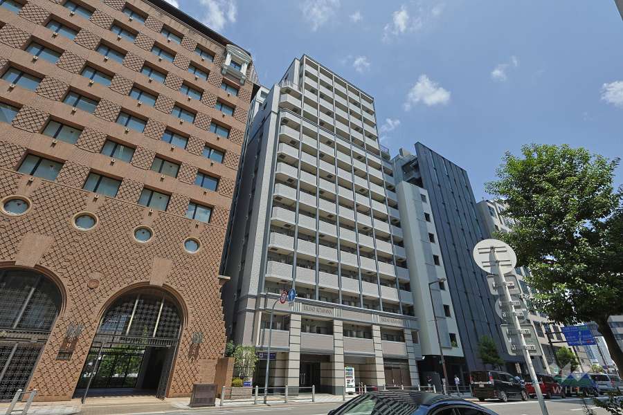 エスリード北浜の外観（南西側から）