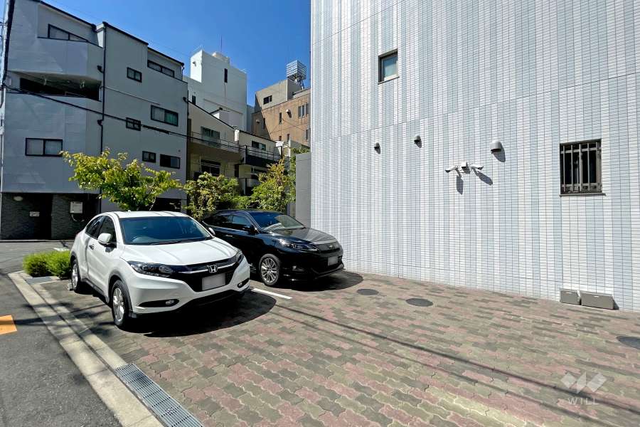 敷地内駐車場(屋外平面式)