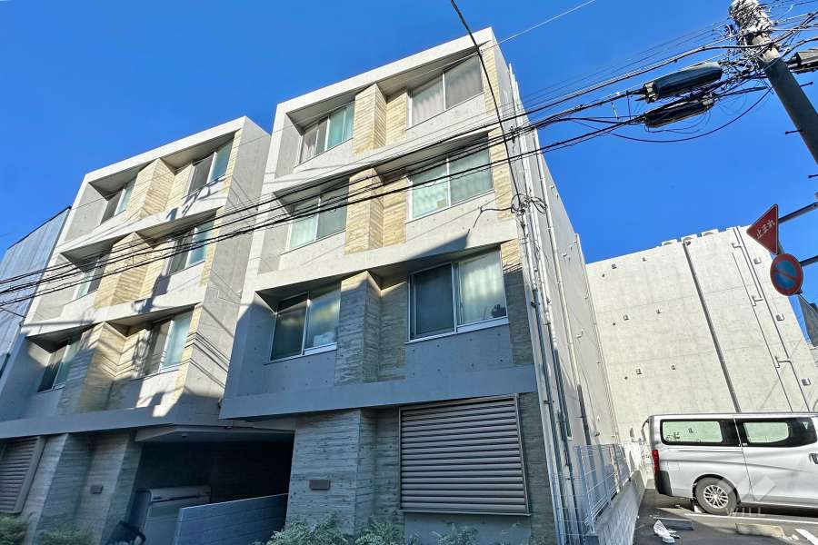 Ludens新板橋Ⅲの外観（南西側から）