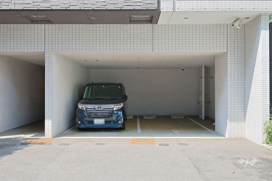 敷地内駐車場（屋内平面式）