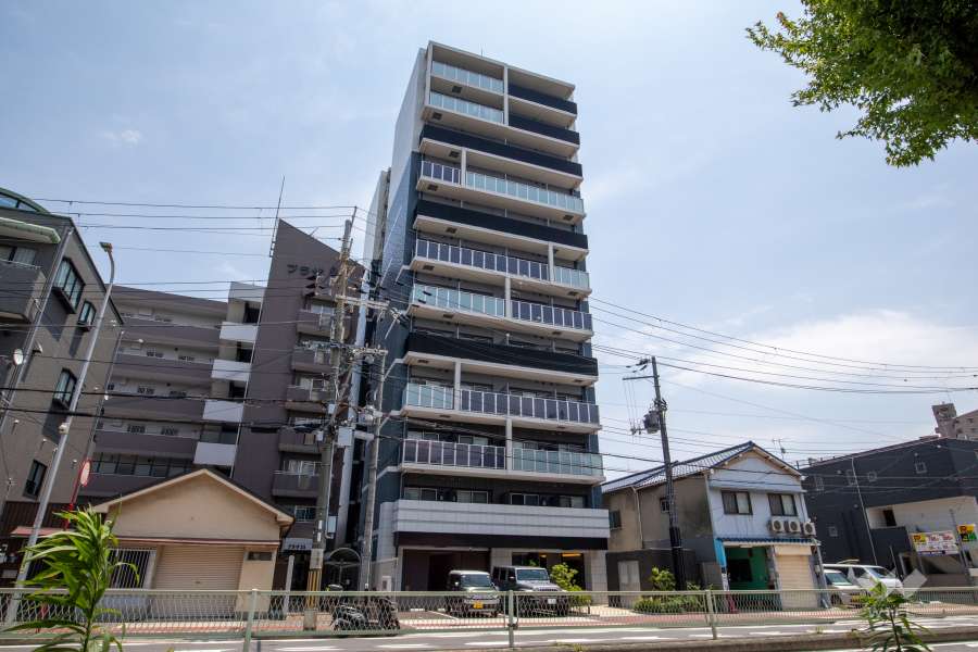 プレサンス海老江ジャルダンの外観（北側から）