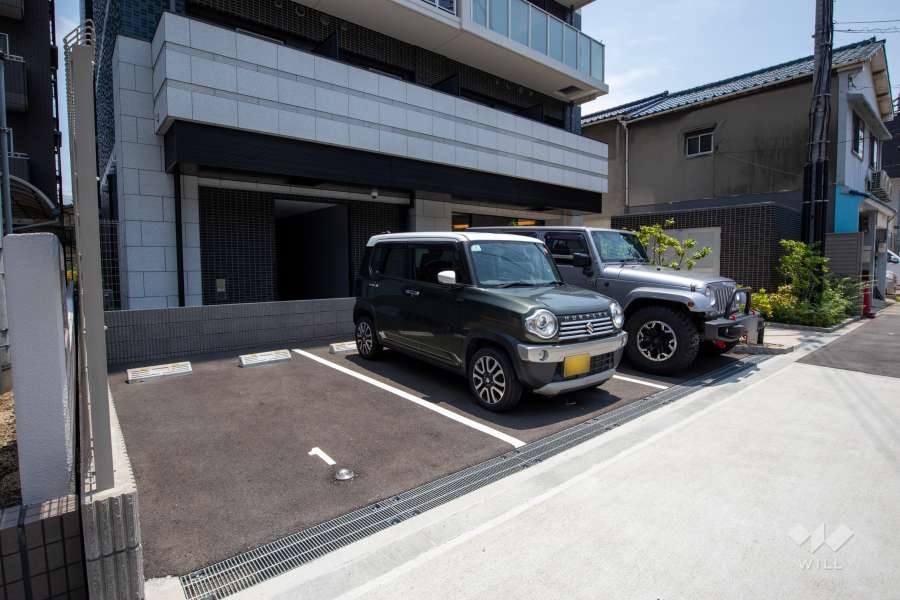 敷地内駐車場（屋外平面式）