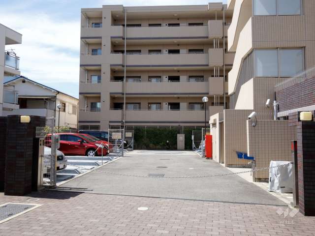 敷地内駐車場（屋外機械式）