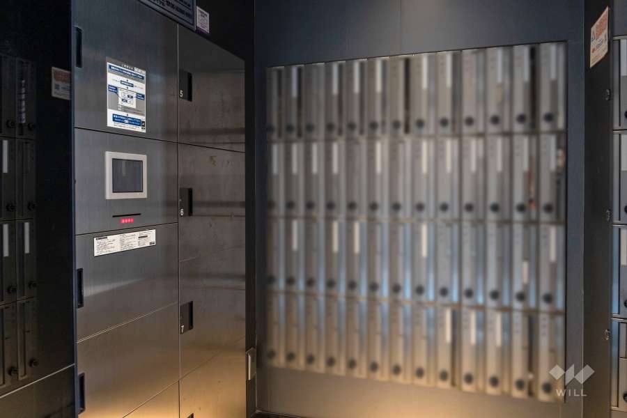 宅配ボックスと共用ポスト