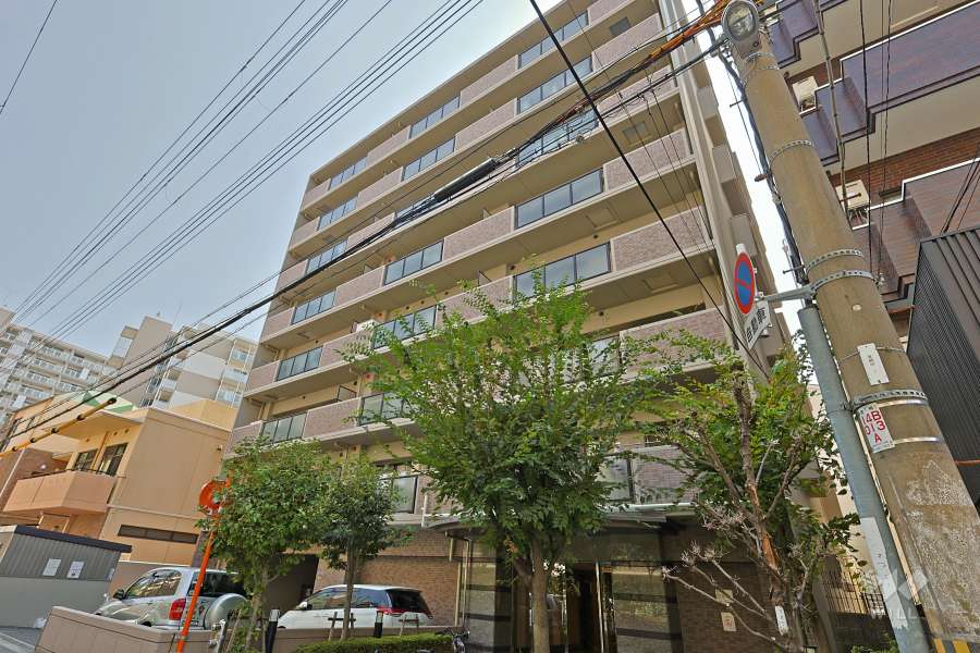 ロイヤルスクウェア福島の外観（北側から）