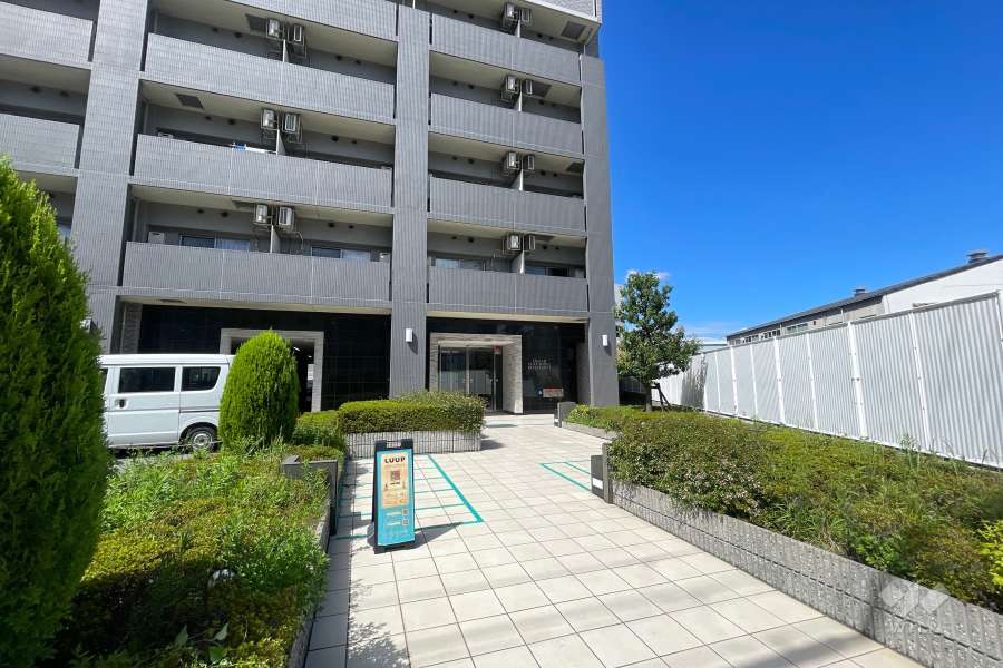 エントランスアプローチ