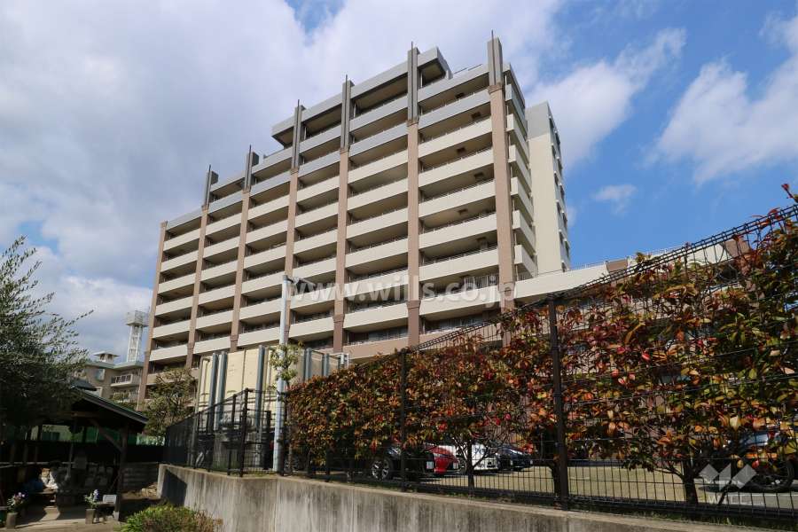 芦屋レジデンス打出小槌町の外観（北東側から）