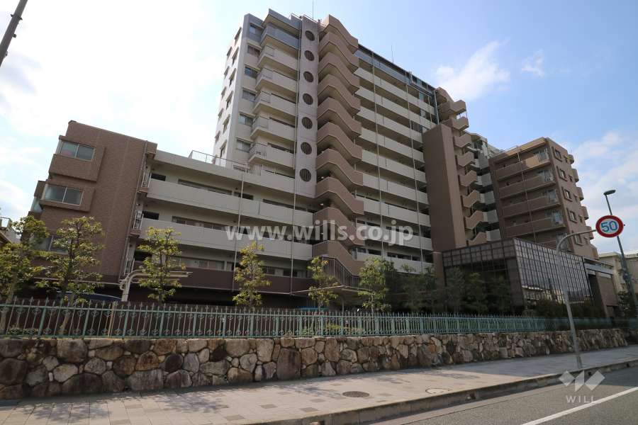 芦屋レジデンス打出小槌町の外観（北西側から）