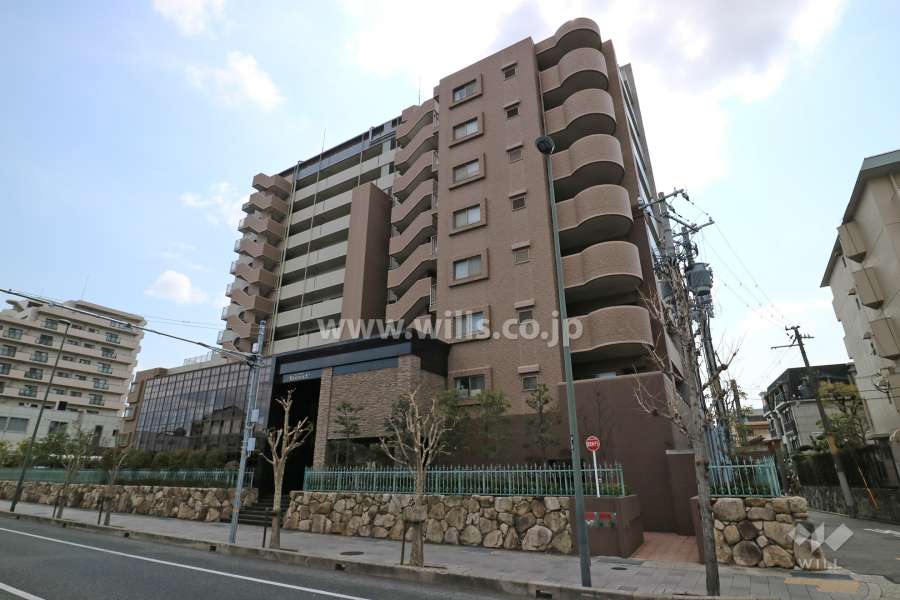エントランス棟（北東側から）