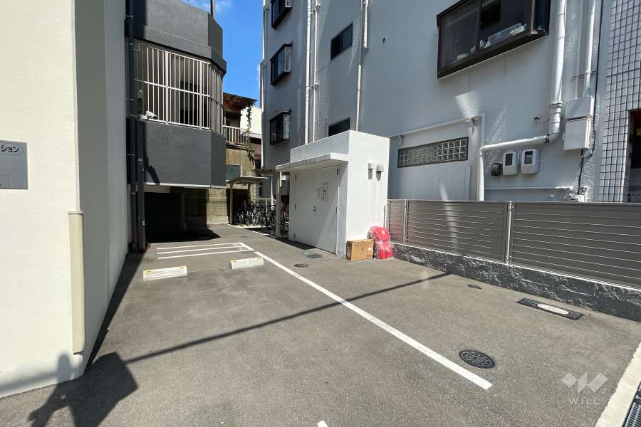 敷地内駐車場(屋外平面式)