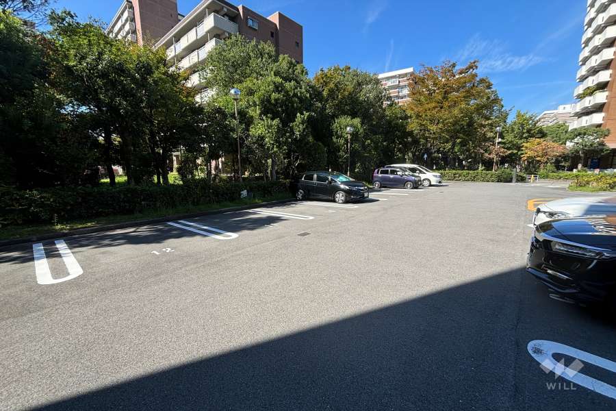 敷地内駐車場（屋外平面式）