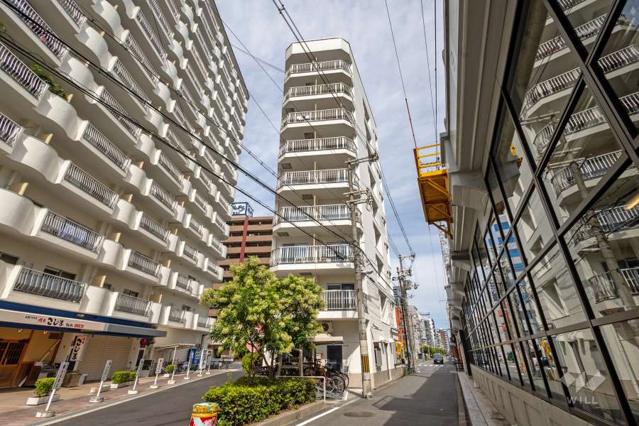 コープ野村梅田B棟の外観（南東側から）