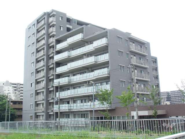 ウェリス吹田豊津シティハウスの外観(北東側から）