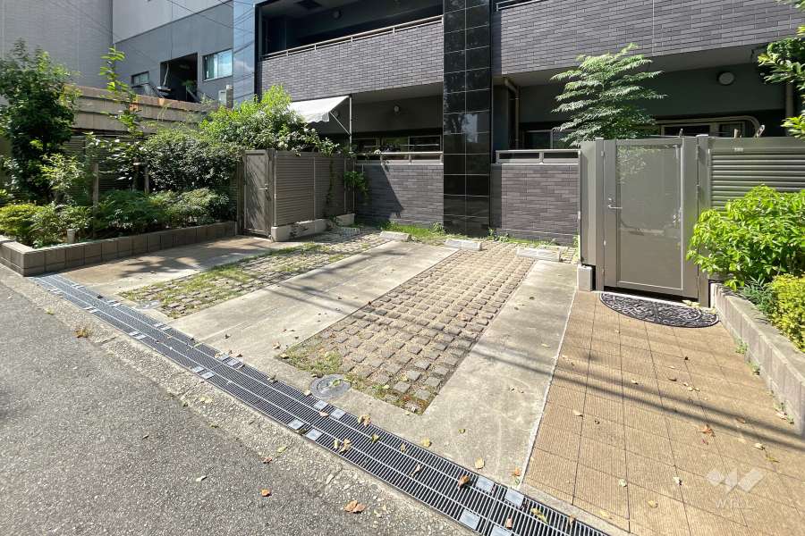 敷地内駐車場(屋外平面式)