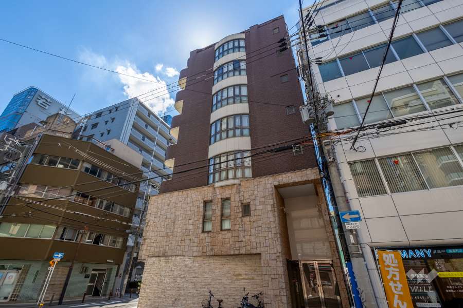 エクセレント南森町の外観（北西側から）