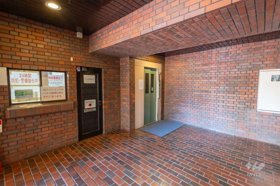 エントランスホール