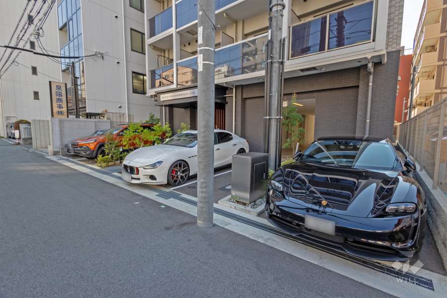 敷地内駐車場（屋外平面式）