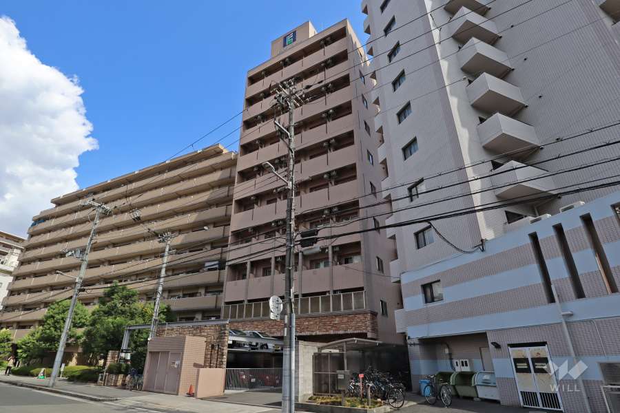 エステムコート梅田茶屋町の外観（南東側から）