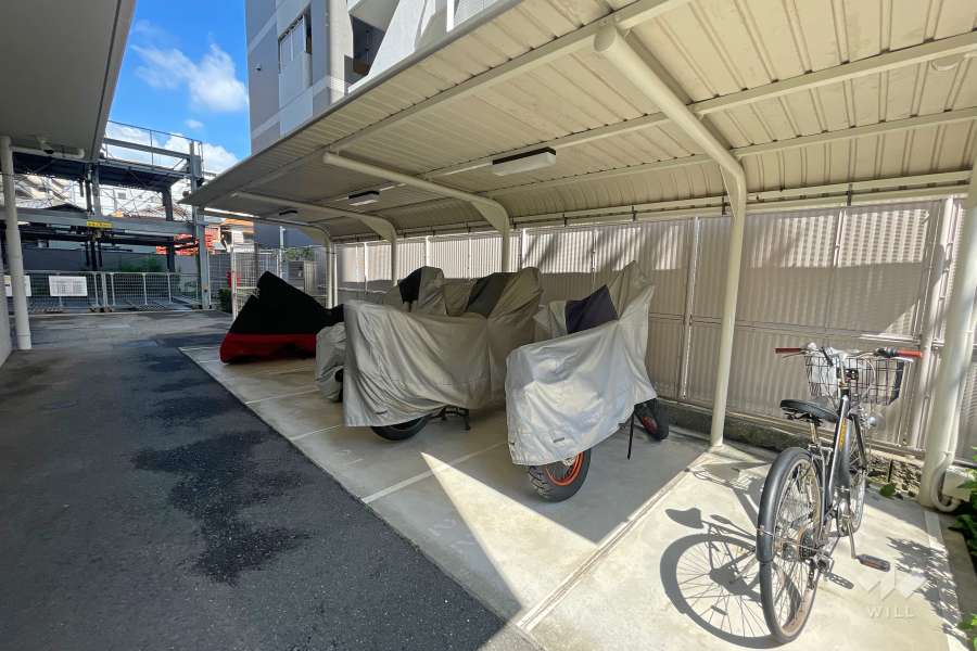 バイク置場