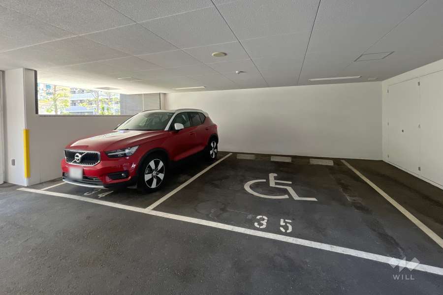 敷地内駐車場(屋内平面式)