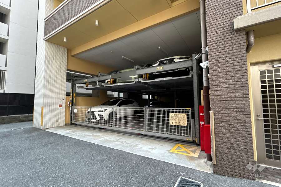 敷地内駐車場（屋内機械式）