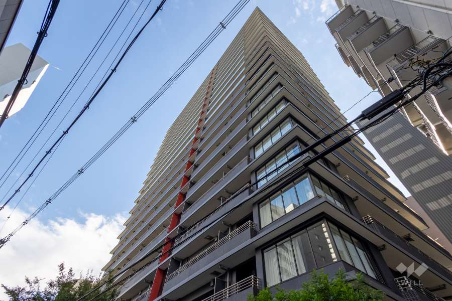 ロジュマンタワー梅田の外観（北東側から）