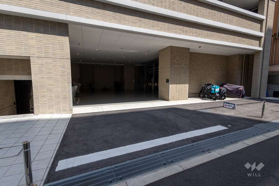 駐車場の出入り口