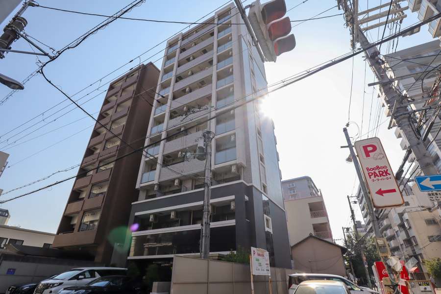 エスリード谷町6丁目の外観（北東側から）