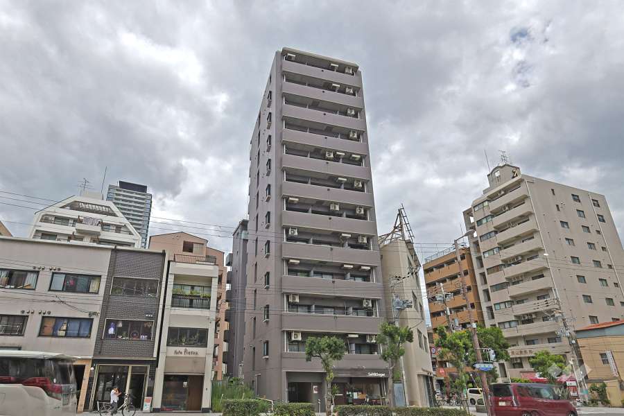 ディナスティ清水谷の外観（南西側から）