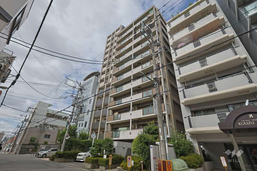 シャルマンフジリッツ谷町弐番館の外観（北東側から）