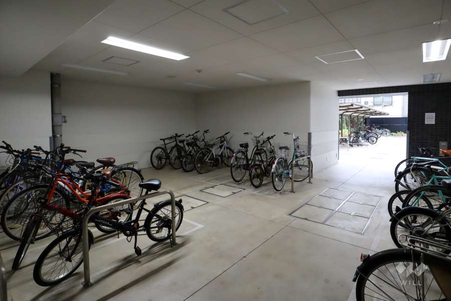 駐輪場（屋内）