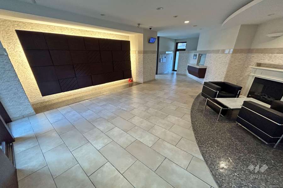 エントランスホール