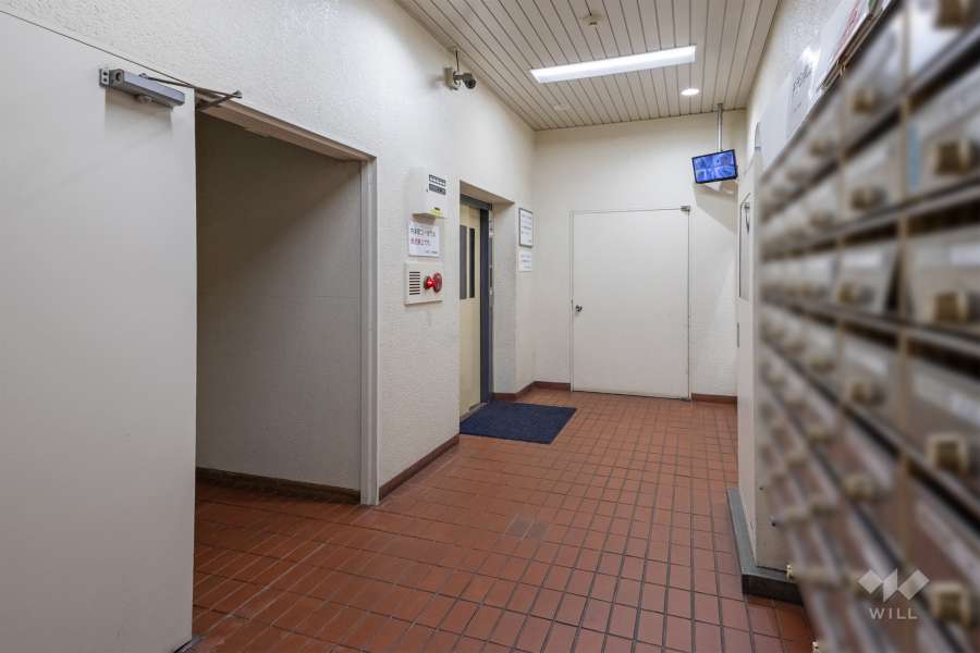 エントランスホール