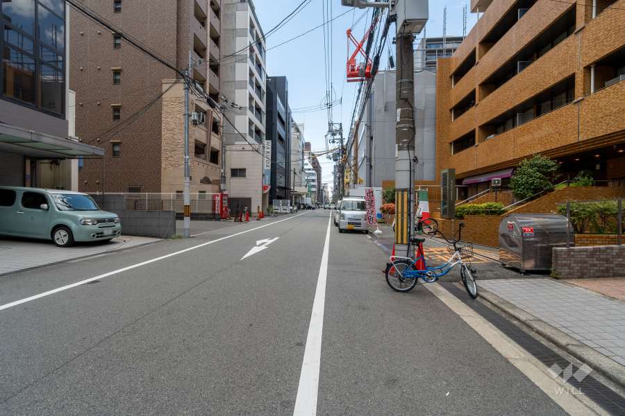敷地南側の前面道路　