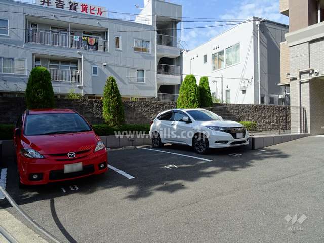 敷地内駐車場（屋外平面式）