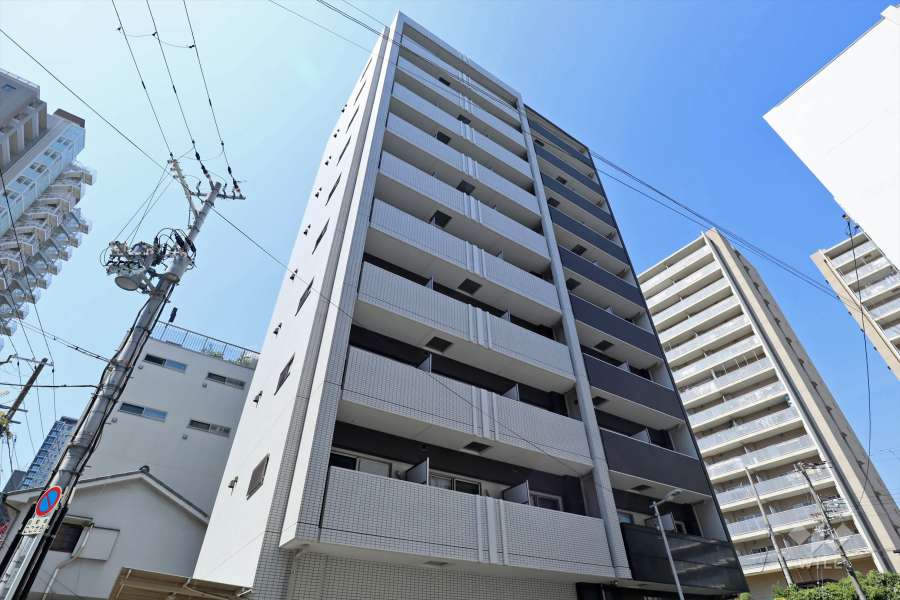 レジデンス大阪城前の外観（南東側から）