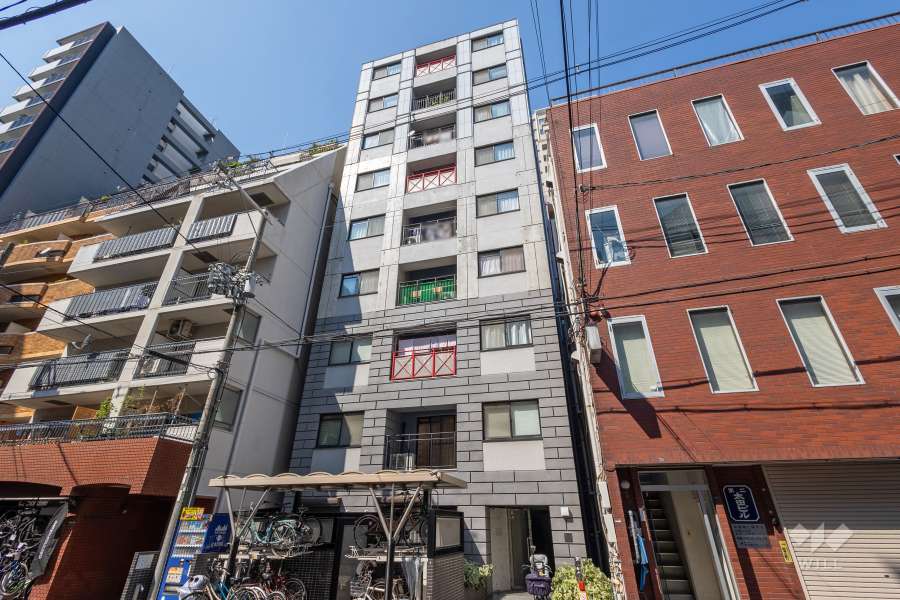 グランドシーズ大手前の外観（南東側から）