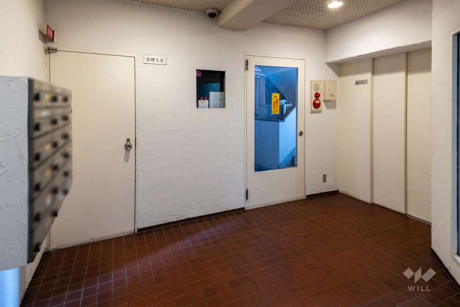 エントランスホール