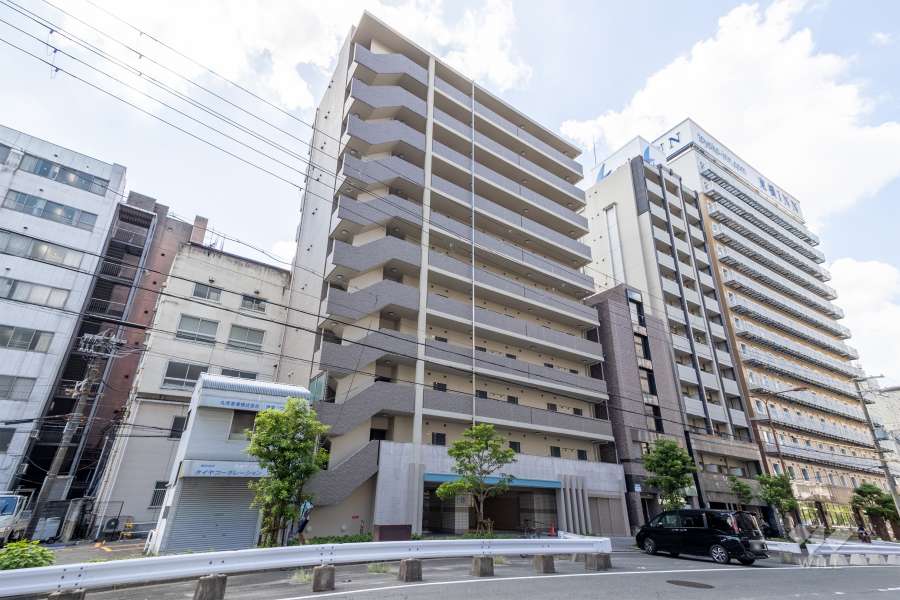 ファミールリブレ梅田東の外観（北東側から）