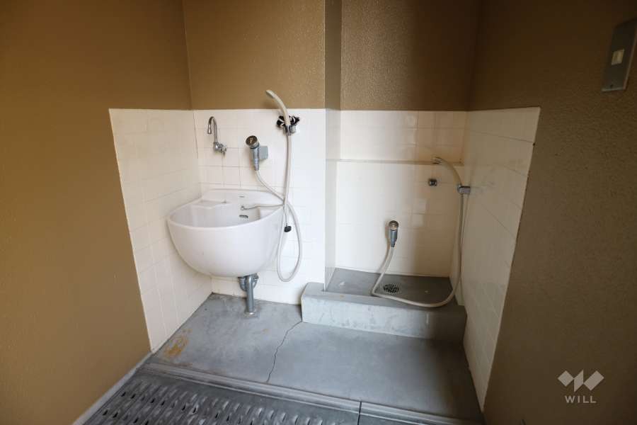 ペット足洗い場（多目的洗い場）