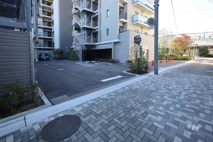 敷地内駐車場の出入口