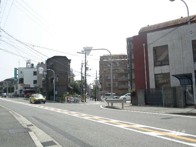 すぐ近くを国道176号線と国道171号線が走っています。