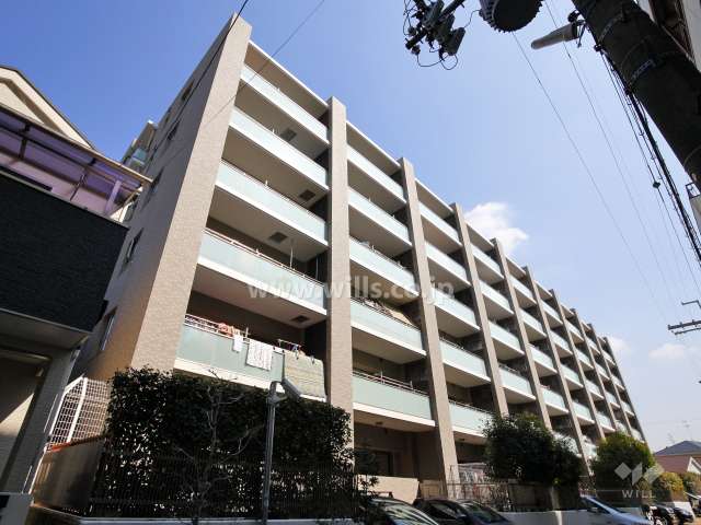 レピア池田の外観（南西側から）