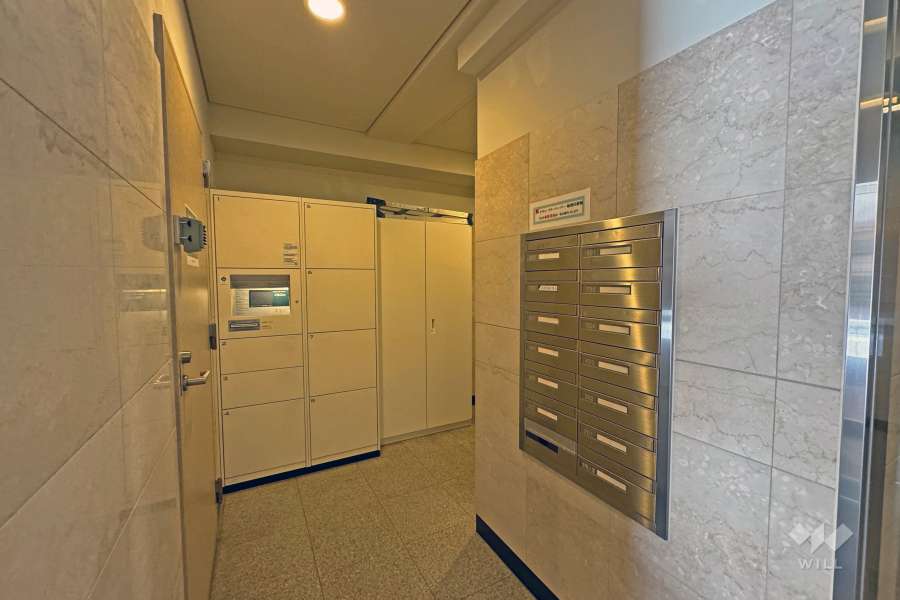 宅配ボックスと共用ポスト