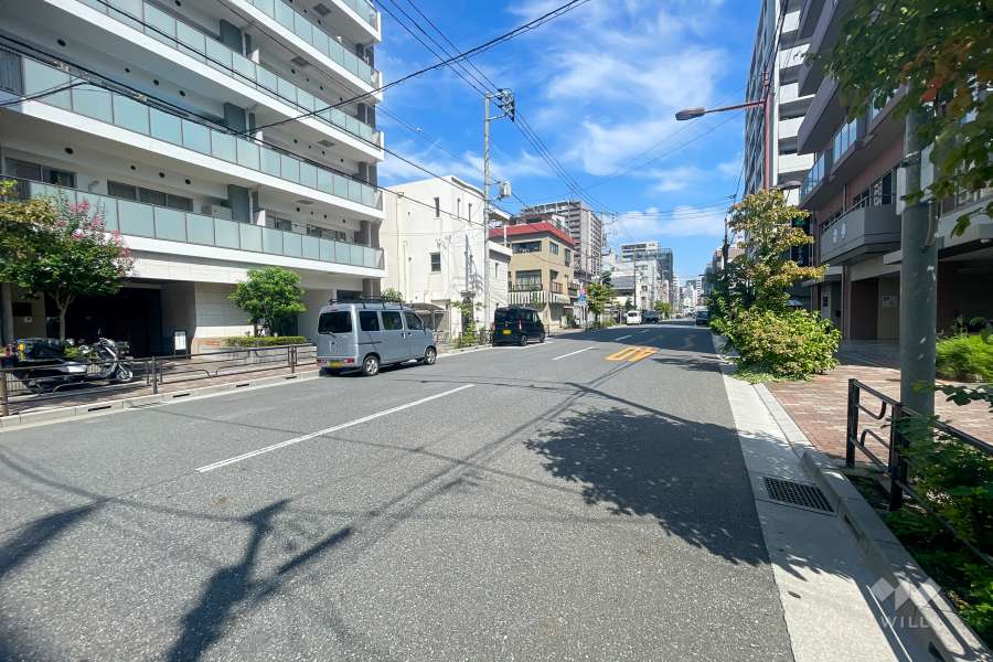 敷地東側の前面道路　