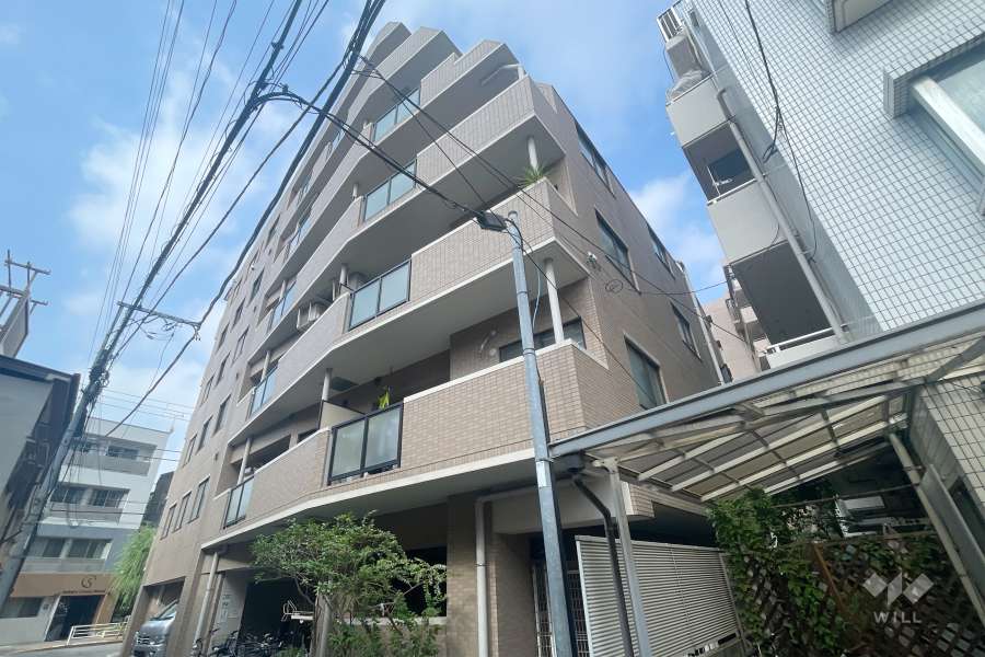 モナーク根岸の外観（北東側から）