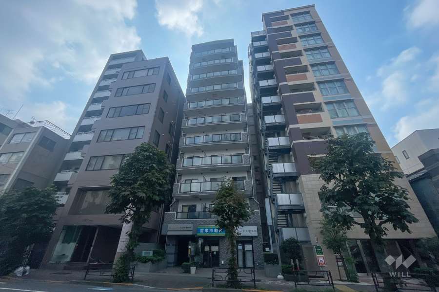 ライオンズマンション根岸東の外観（西側から）