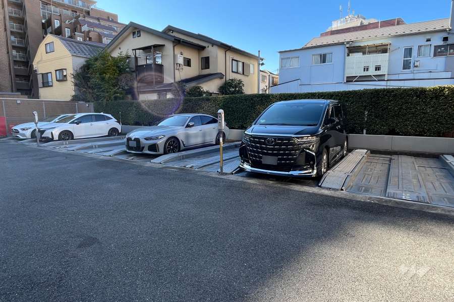 敷地内駐車場（屋外機械式）