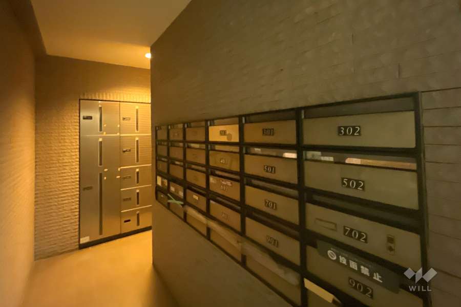 宅配ボックスと共用ポスト