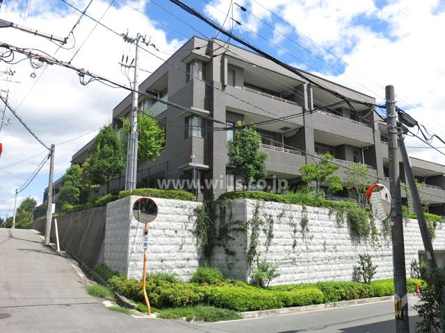 ガーデンハウス仁川山の手の外観（南西側から）